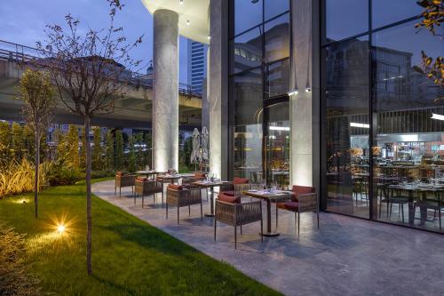 Restaurant, Melas Hotel Istanbul in Beşiktaş Restaurant, Melas Hotel Istanbul in Beşiktaş