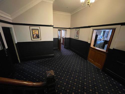 Ulaz, Royal Hotel Motel in Scone Ulaz, Royal Hotel Motel in Scone
