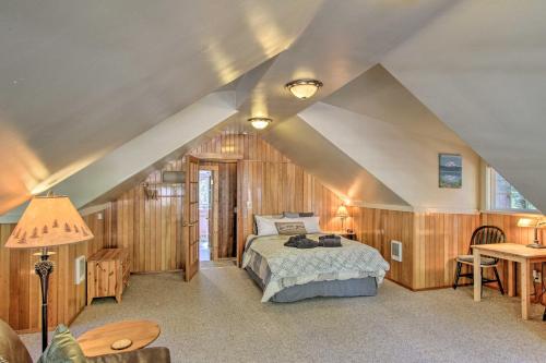 Owls Nest Studio with Hot Tub Hike Nearby! in 阿什福(華盛頓州) Owls Nest Studio with Hot Tub Hike Nearby! in 阿什福(華盛頓州)