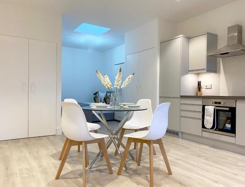 keuken, Rise at Fleets Height Apartment Nine in Fleet Central keuken, Rise at Fleets Height Apartment Nine in Fleet Central