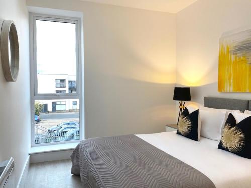 Apex at Fleet Heights Apartment Five in Fleet Central Apex at Fleet Heights Apartment Five in Fleet Central