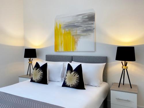 Apex at Fleet Heights Apartment Five in Fleet Central Apex at Fleet Heights Apartment Five in Fleet Central