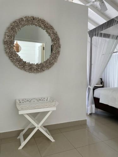 Firefly Estate Bequia in Port Elizabeth Firefly Estate Bequia in Port Elizabeth