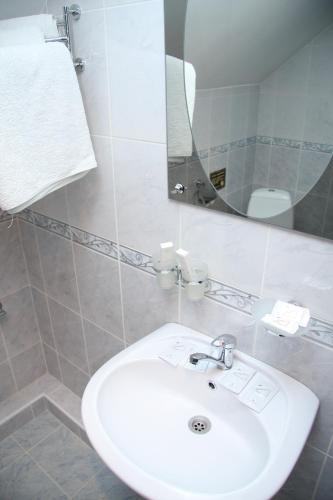 This photo about Hotel Korona shared on HyHotel.com