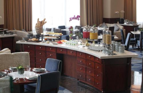 Food and beverages, Makati Diamond Residences in Makati Food and beverages, Makati Diamond Residences in Makati