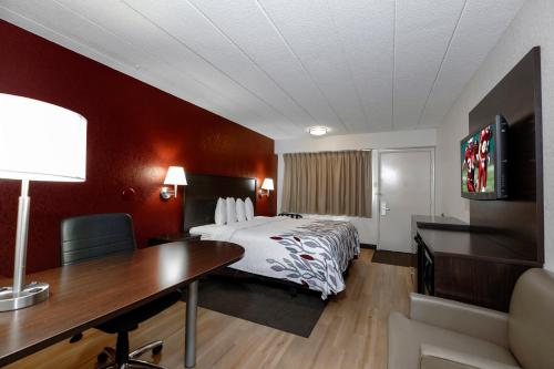 克利夫蘭梅迪納紅頂酒店 (Red Roof Inn Cleveland - Medina) in 俄亥俄州梅迪納 (OH) 克利夫蘭梅迪納紅頂酒店 (Red Roof Inn Cleveland - Medina) in 俄亥俄州梅迪納 (OH)