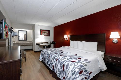 克利夫蘭梅迪納紅頂酒店 (Red Roof Inn Cleveland - Medina) in 俄亥俄州梅迪納 (OH) 克利夫蘭梅迪納紅頂酒店 (Red Roof Inn Cleveland - Medina) in 俄亥俄州梅迪納 (OH)