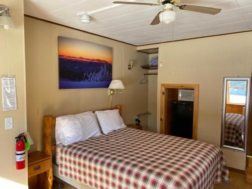 Mountain View Motel & Campground in Rangeley (ME) Mountain View Motel & Campground in Rangeley (ME)