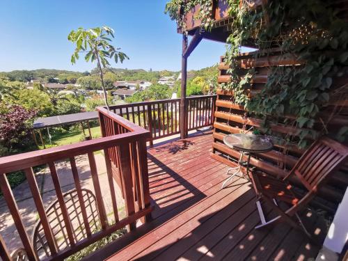 Balcony/terrace, THE THATCH HIDE in Beacon Bay Balcony/terrace, THE THATCH HIDE in Beacon Bay