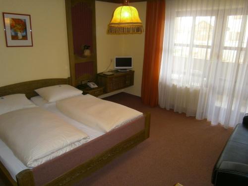 This photo about Gasthof Drei Linden shared on HyHotel.com