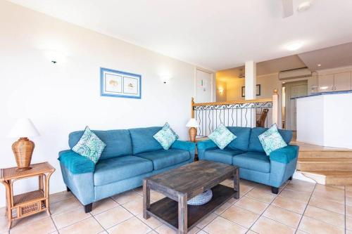 STAR VIEW 9, POOL, WIFI, SLEEP 4, BEST VIEWS IN AIRLIE in Whitsunday Islands STAR VIEW 9, POOL, WIFI, SLEEP 4, BEST VIEWS IN AIRLIE in Whitsunday Islands