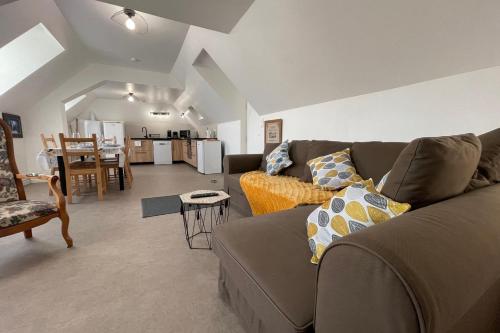 Apartment "Le Briand" charming base for your sightseeing in Touraine in Нуазе Apartment "Le Briand" charming base for your sightseeing in Touraine in Нуазе
