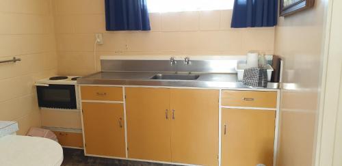 Roadside Motel in ไวโออูรู Roadside Motel in ไวโออูรู