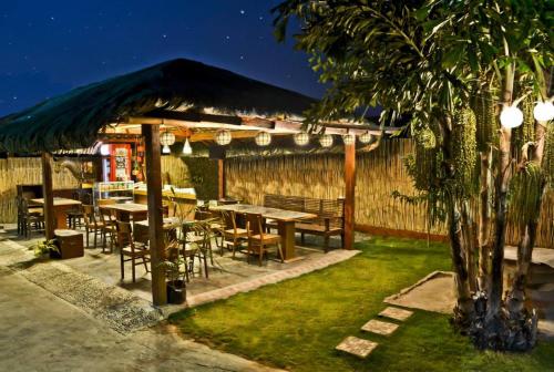 โรงแรมเอเอ ทราเวลเลอร์ส แพด (AA Travellers Pad Hotel) in อิโลคอส นอร์ท โรงแรมเอเอ ทราเวลเลอร์ส แพด (AA Travellers Pad Hotel) in อิโลคอส นอร์ท