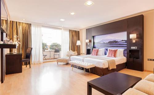 尤利西斯酒店 (Ulises Hotel) in 休達 尤利西斯酒店 (Ulises Hotel) in 休達