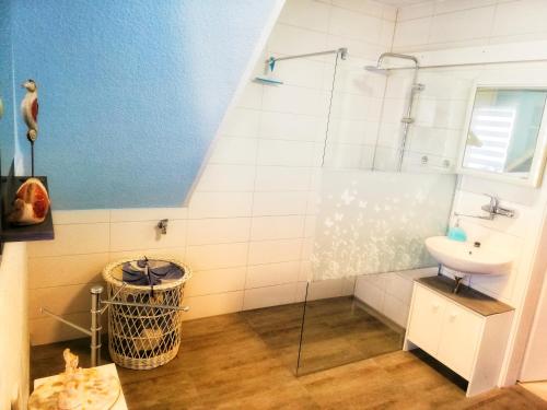 Bathroom, Ferienwohnung Zschorlau/Erzgebirge 03771 479123 in Zschorlau Bathroom, Ferienwohnung Zschorlau/Erzgebirge 03771 479123 in Zschorlau