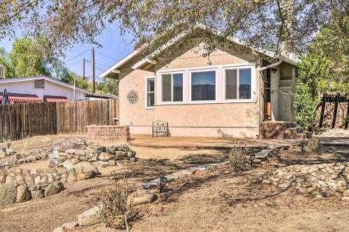 Lake Elsinore Escape Walk to Beach and Main St! in Lake Elsinore (CA) Lake Elsinore Escape Walk to Beach and Main St! in Lake Elsinore (CA)