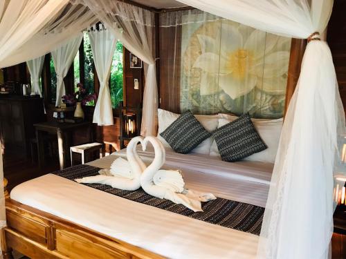 Viking Nature Resort in Ko Phi Phi Viking Nature Resort in Ko Phi Phi