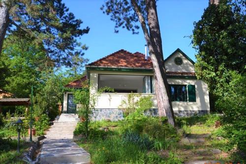Edit Villa in มาตราฟูเรด Edit Villa in มาตราฟูเรด