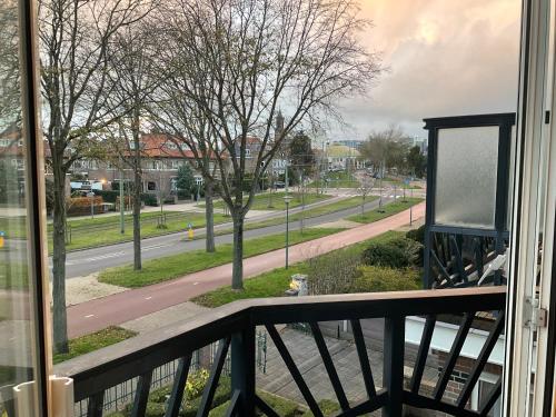Balcony/terrace, Plato by Hofstad Studio’s in The Hague Balcony/terrace, Plato by Hofstad Studio’s in The Hague