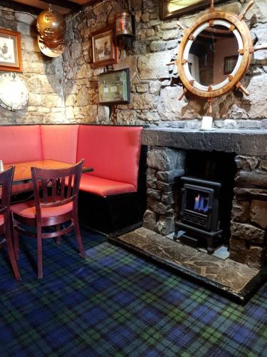 Pub/Lounge, The Anchorage Inn in Troon Pub/Lounge, The Anchorage Inn in Troon