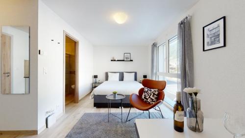 Furnished Apartments and Studios - Swiss Resort Aigle in เอเกลอ Furnished Apartments and Studios - Swiss Resort Aigle in เอเกลอ