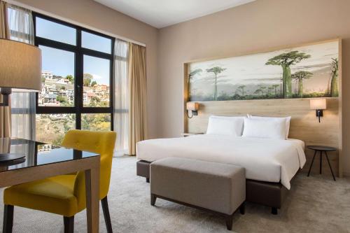 Radisson Serviced Apartments Antananarivo City Centre in Антананаріву Radisson Serviced Apartments Antananarivo City Centre in Антананаріву