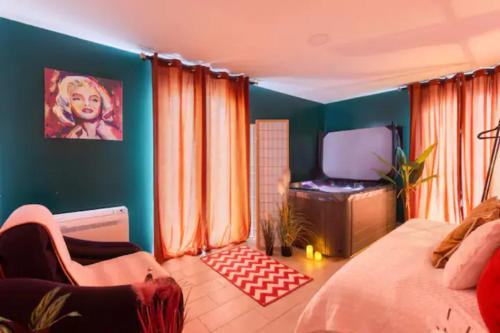 Suite Marilyn Monroe & SPA - 4P - Proche Disney