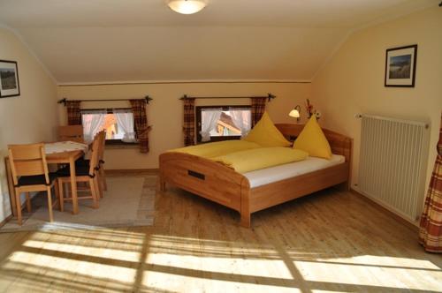 Wastelbauerhof - Urlaub auf dem Bauernhof in แบร์เนา อัม ชิมเซ Wastelbauerhof - Urlaub auf dem Bauernhof in แบร์เนา อัม ชิมเซ