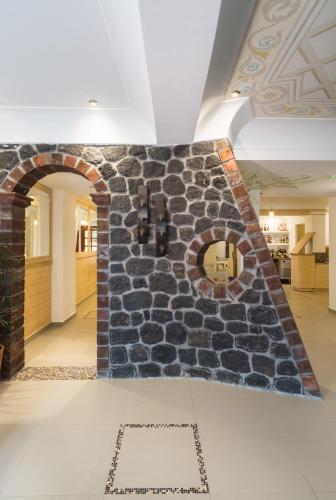 This photo about Hotel Sunrise shared on HyHotel.com