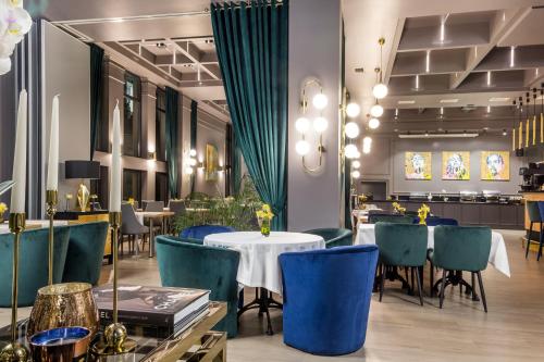 Restaurant, City Park Hotel in Chisinau Restaurant, City Park Hotel in Chisinau