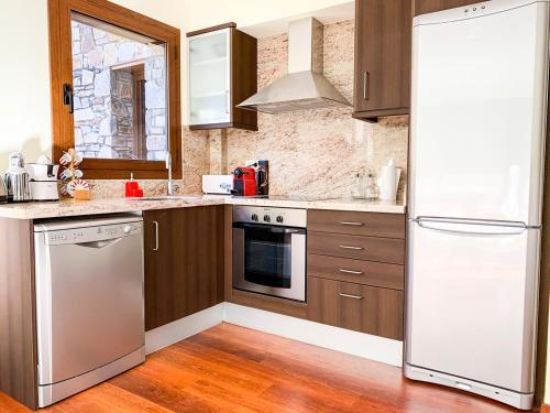 dapur, Apartamento Font Blanca en Arinsal in Mas de Ribafeta dapur, Apartamento Font Blanca en Arinsal in Mas de Ribafeta