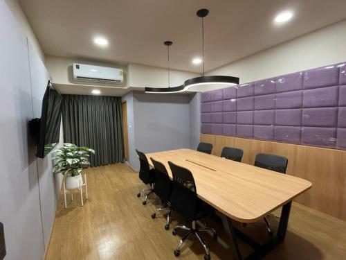 ห้องประชุม / บอลรูม, โรงแรมเดอะ เนิฟ รัชดา (THE NEUF RATCHADA HOTEL) near สถานีรถไฟฟ้าใต้ดินพระราม 9 ห้องประชุม / บอลรูม, โรงแรมเดอะ เนิฟ รัชดา (THE NEUF RATCHADA HOTEL) near สถานีรถไฟฟ้าใต้ดินพระราม 9