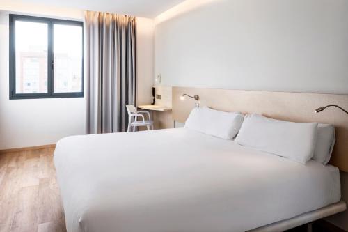 B&B HOTEL Málaga Centro (B&B HOTEL Malaga Centro) in มาลากา B&B HOTEL Málaga Centro (B&B HOTEL Malaga Centro) in มาลากา