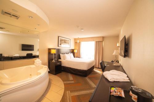 جاكوزي, Quality Hotel in Burlington جاكوزي, Quality Hotel in Burlington