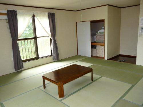 Pension Ressha House near Furano Wine Factory Pension Ressha House near Furano Wine Factory
