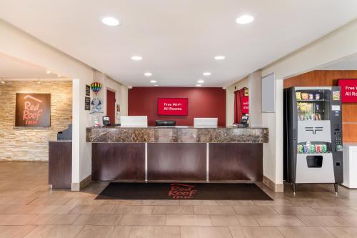 Ulaz, Red Roof Inn Albuquerque - Midtown in Albuquerque (NM) Ulaz, Red Roof Inn Albuquerque - Midtown in Albuquerque (NM)