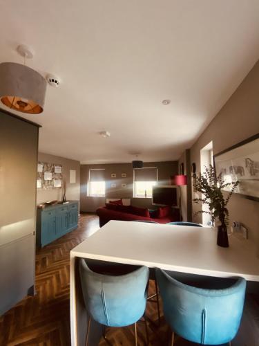 Facilities, 3 Bedroom Luxury Apartment Main Street Cashel Tipperary in Cashel Facilities, 3 Bedroom Luxury Apartment Main Street Cashel Tipperary in Cashel