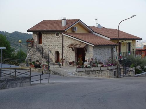 Exterior view, B&B La Badia in Fara San Martino Exterior view, B&B La Badia in Fara San Martino