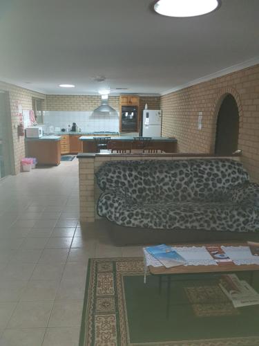 Rhodeside Lodge in Geraldton Rhodeside Lodge in Geraldton