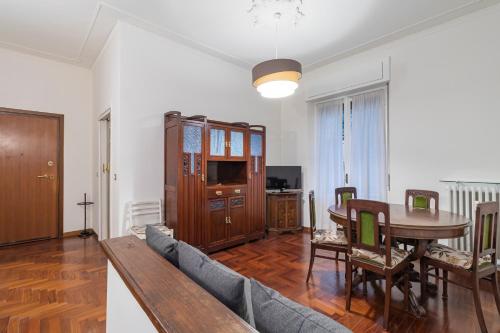 Big flat close to Milano Lambrate - Gauzzi Master Guest apartment in Lambrate Big flat close to Milano Lambrate - Gauzzi Master Guest apartment in Lambrate