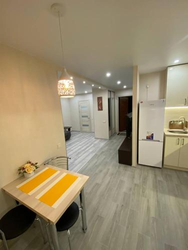 Замечательная евродвушка район Теремков 209 (Замечательная евродвушка раион Теремков 209) in Hatne Замечательная евродвушка район Теремков 209 (Замечательная евродвушка раион Теремков 209) in Hatne