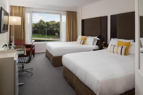 Rydges Bankstown in Bankstown Rydges Bankstown in Bankstown