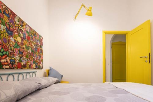 Trastevere Colorful Apartment with Terrace!