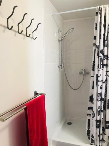ห้องน้ำ, La petite Normande en ville in ลูวิเยร์ ห้องน้ำ, La petite Normande en ville in ลูวิเยร์