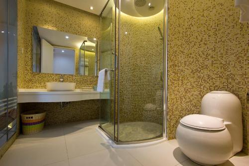 This photo about Lanmei Theme Hotel shared on HyHotel.com