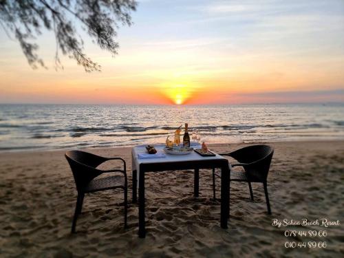 Еда и напитки, Sahaa Beach Resort in Сиануквиль Еда и напитки, Sahaa Beach Resort in Сиануквиль
