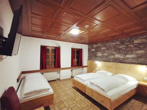 Hotel Toscana in Interlaken City Center Hotel Toscana in Interlaken City Center