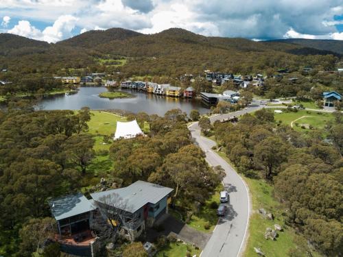 Les Perrieres Studio in Snowy Mountains Les Perrieres Studio in Snowy Mountains