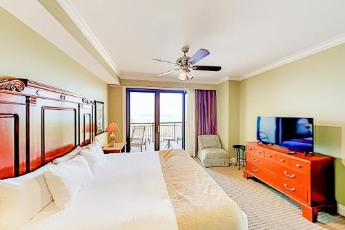 Emerald Grande in Destin Beachfront Emerald Grande in Destin Beachfront